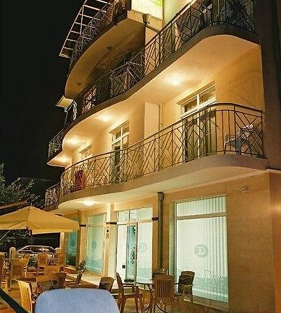 Hotel Diva ラヴダ エクステリア 写真